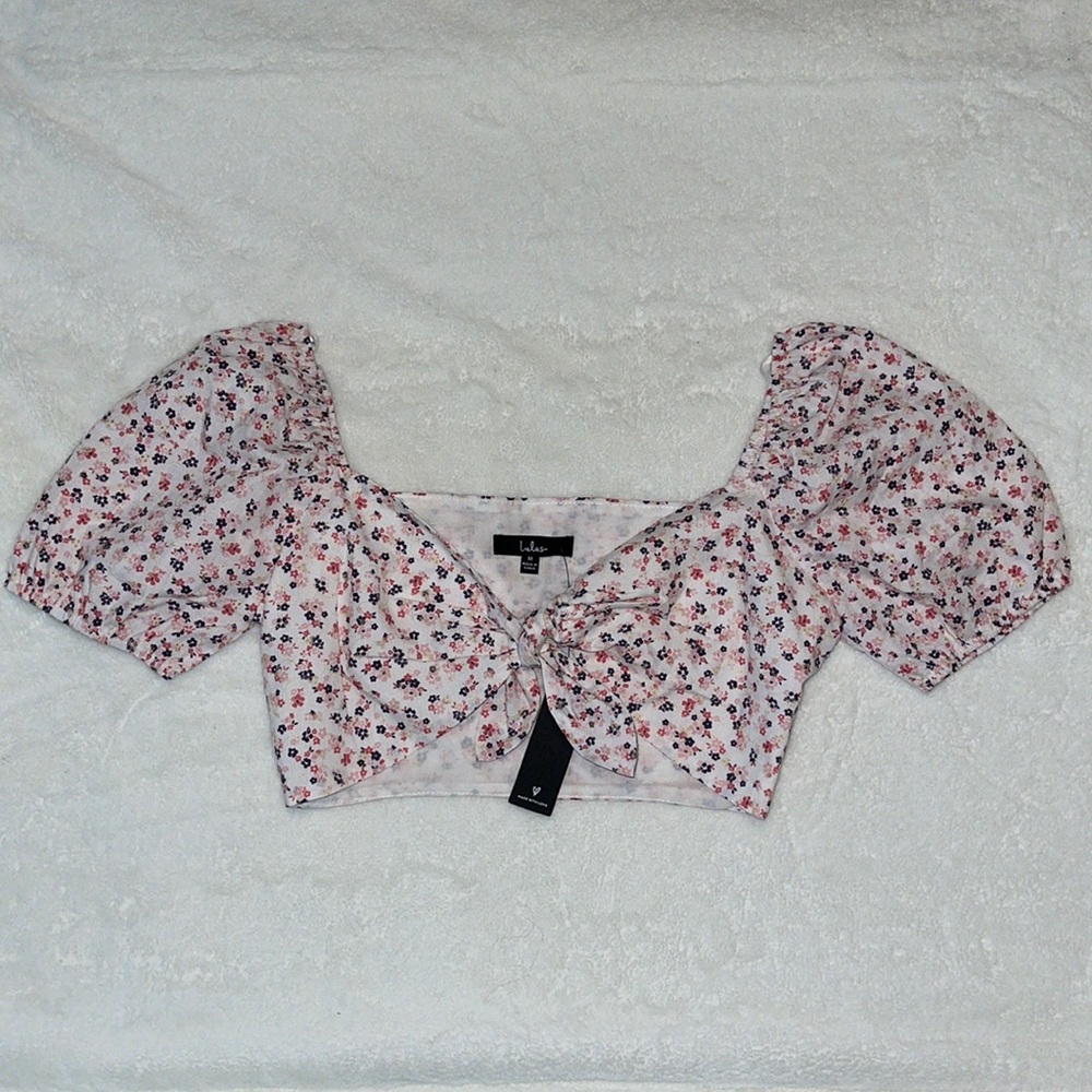 Lulu’s Totally Flirting Sz M White Floral Puff Sleeve Tie-Front Crop Cotton Too